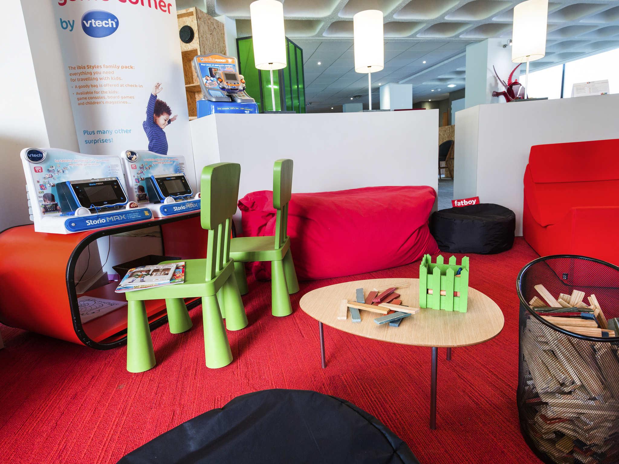 Ibis Styles Tours Sud Hotel Chambray-les-Tours Bagian luar foto